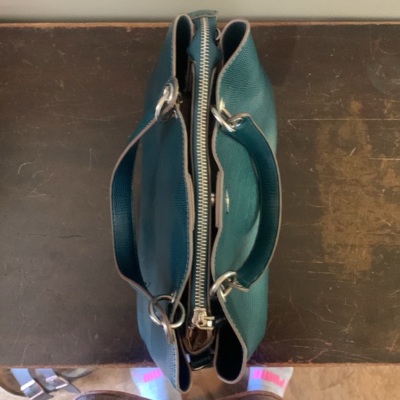 Anne Klein Turquoise Croc Embossed Handbag - Picture 4 of 7